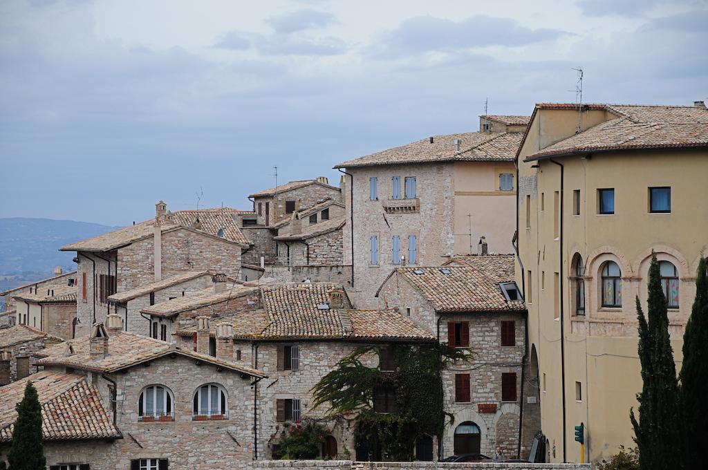Villa Rosy Assisi Bagian luar foto