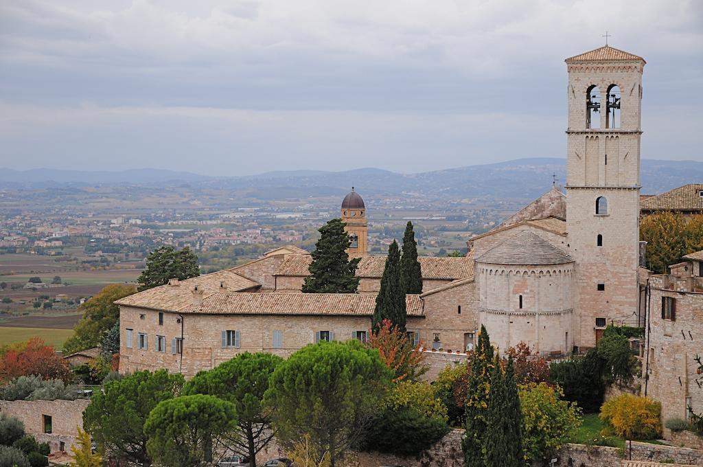 Villa Rosy Assisi Bagian luar foto
