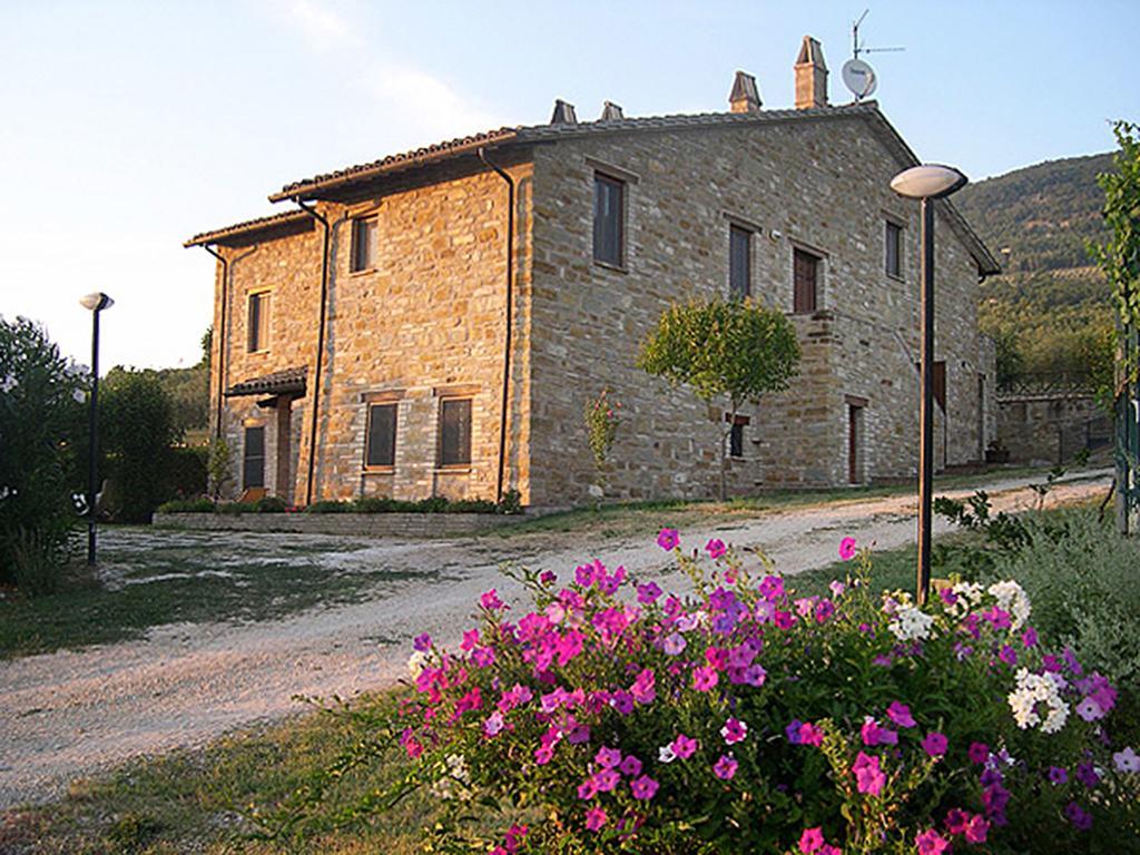 Villa Rosy Assisi Bagian luar foto