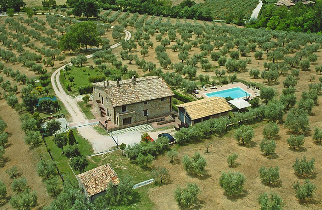 Villa Rosy Assisi Bagian luar foto